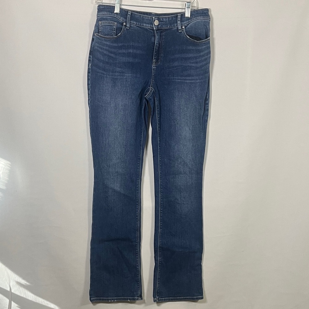 Women’s Chico’s Jeans The Platinum Barely Boot Size US 4T Stretch Denim Bootcut